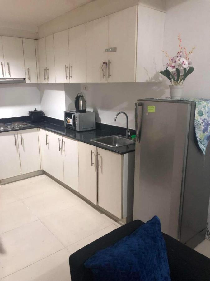 Yhanz Z Sea Residences Pasay Eksteriør bilde