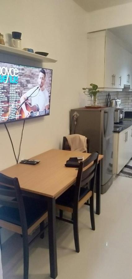 Yhanz Z Sea Residences Pasay Eksteriør bilde