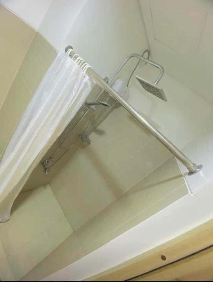Yhanz Z Sea Residences Pasay Eksteriør bilde