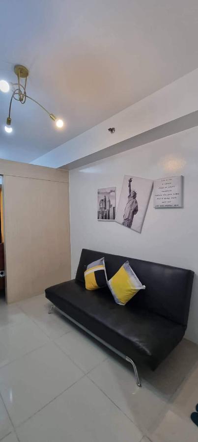 Yhanz Z Sea Residences Pasay Eksteriør bilde