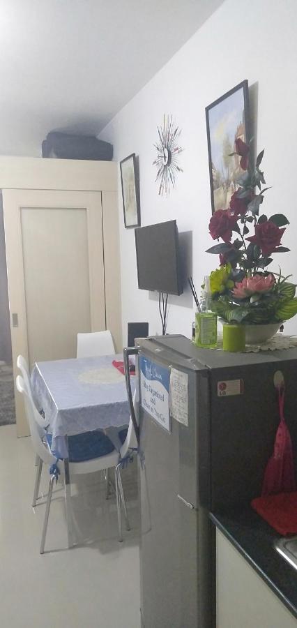 Yhanz Z Sea Residences Pasay Eksteriør bilde